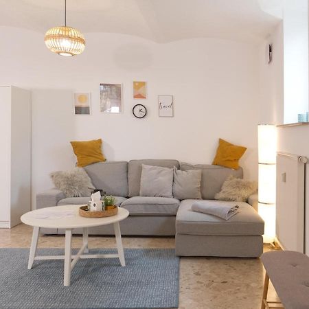 Bohnapartments Elisa - Wohlfuehlapartment Mit 2 Gratis Parkplaetzen Und 3 Schlafzimmern - Wlan - Vollausstattung Erfurt Esterno foto